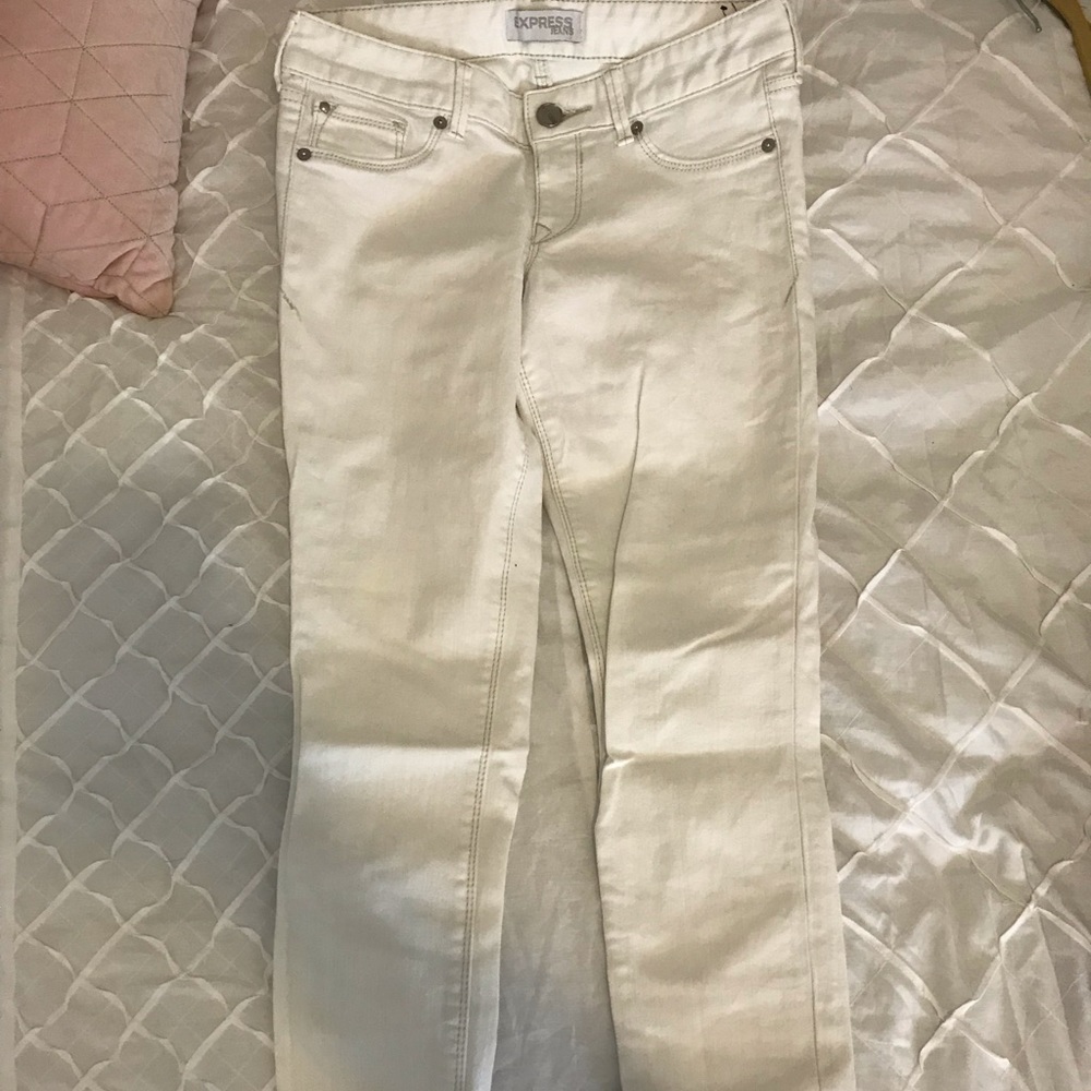 EXPRESS white skinny jeans/jeggings